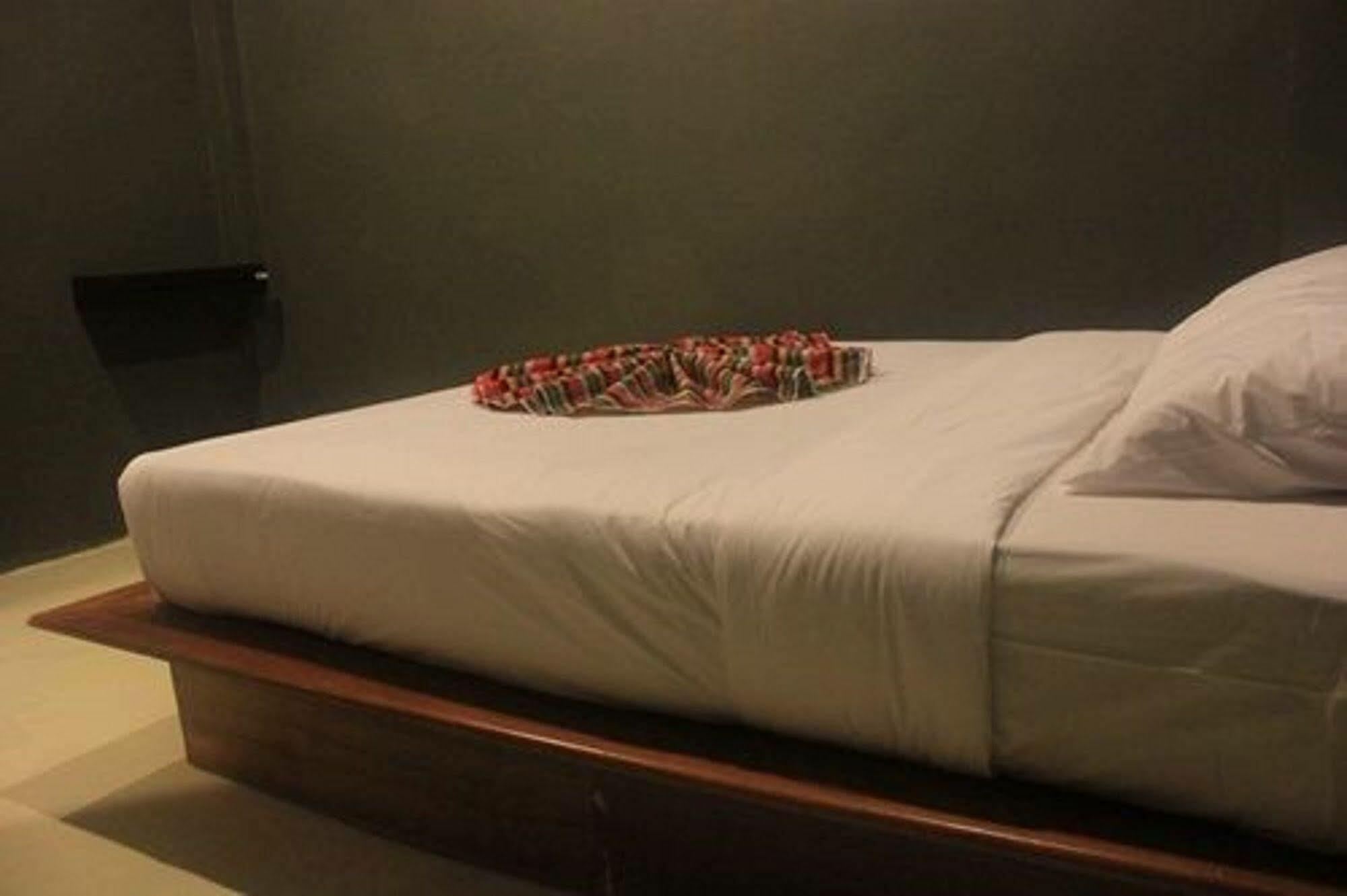 Pi Coco Hostel Praia Chaweng Exterior foto